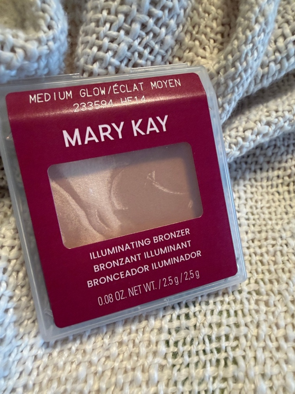 Mary Kay Illuminating Bronzer Compact - Shimmery Brown